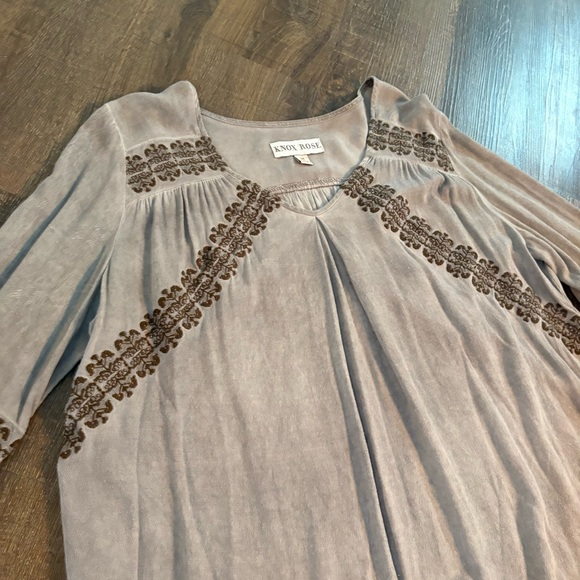 Knox Rose Boho Women's Taupe Embroidered Blouse - Size Medium - Picture 3 of 10